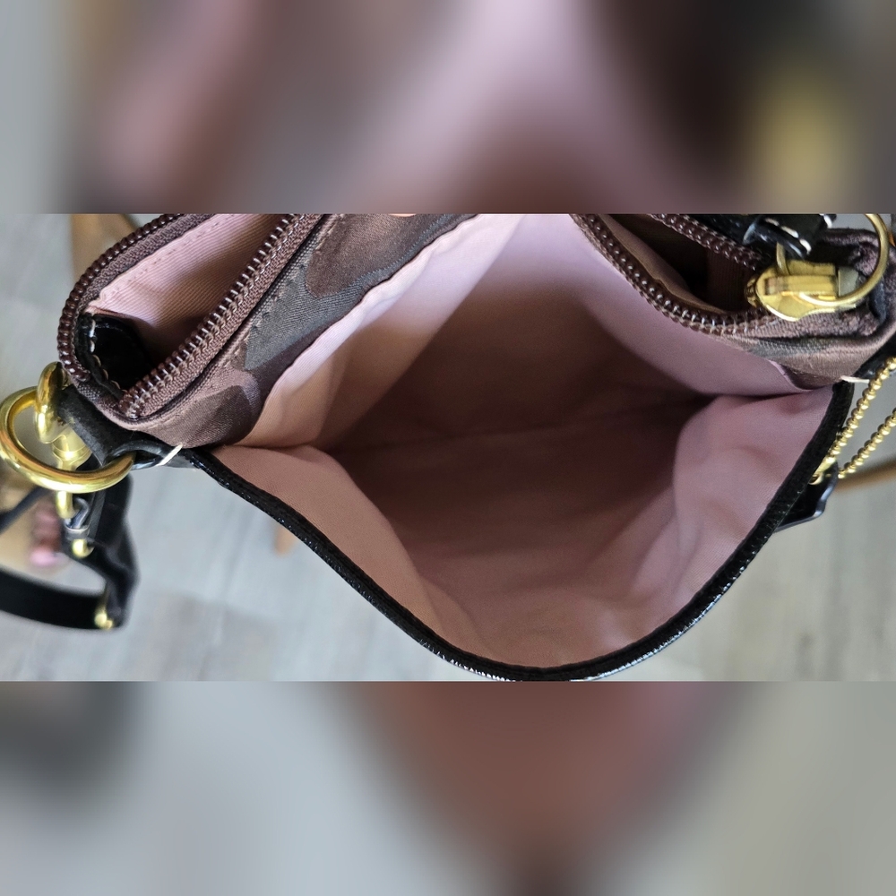 Vintage Coach Kitt Crossbody Bag Purse Brass Hardware New Condition - Picture 8 of 11